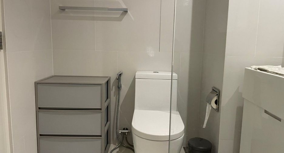 ขาย 2 ห้องนอน คอนโด ใน สาทร, กรุงเทพฯ