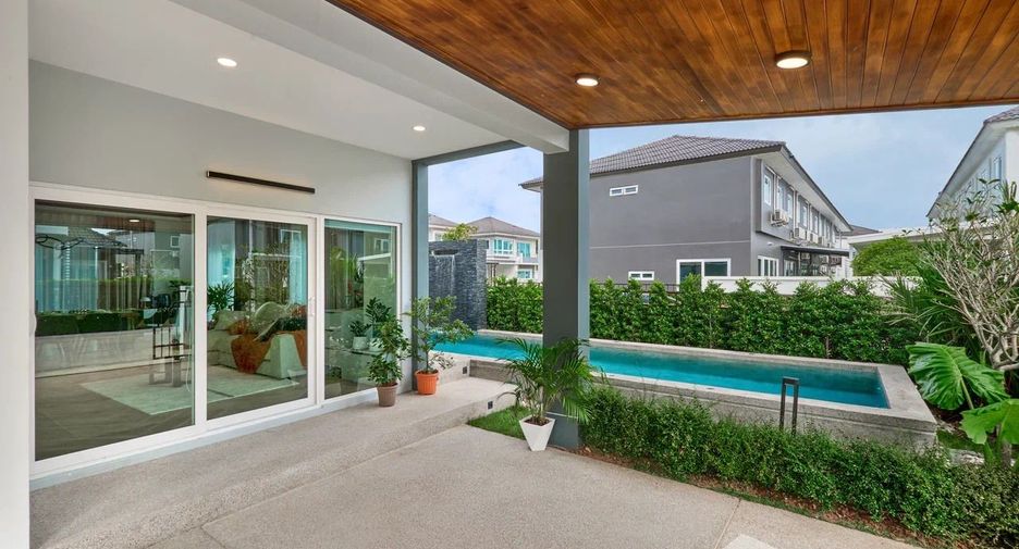 For rent 3 ベッドルーム villa in Mueang Phuket, Phuket