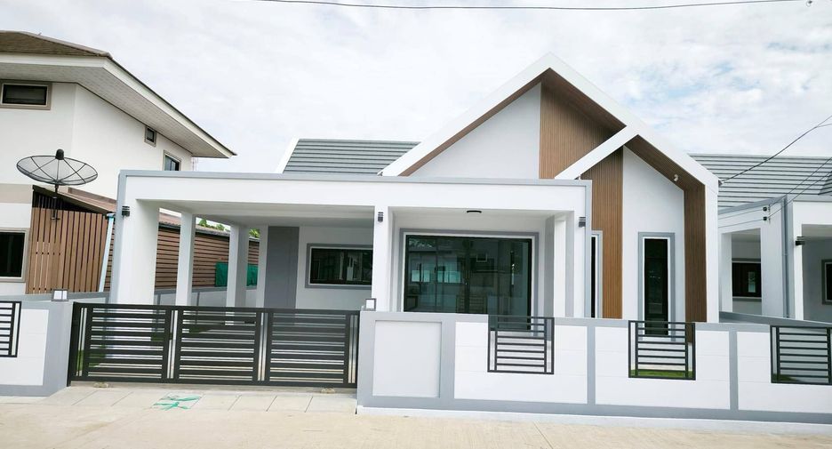 For sale 3 bedrooms house in Nong Ki, Buriram