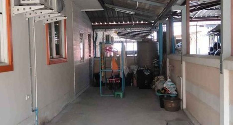 For sale 2 bedrooms house in Ban Bueng, Chonburi