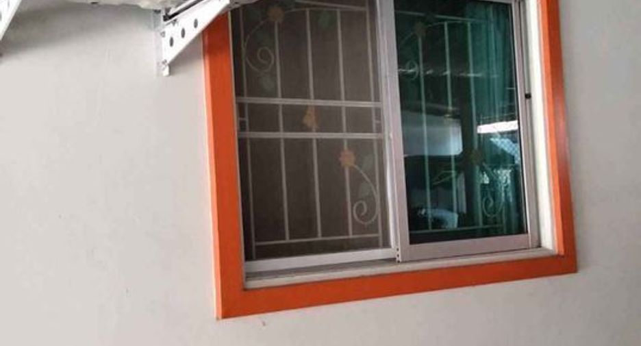 For sale 2 bedrooms house in Ban Bueng, Chonburi
