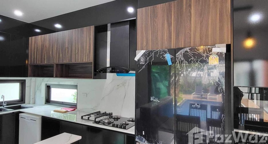 For sale 4 bedrooms house in Thalang, Phuket