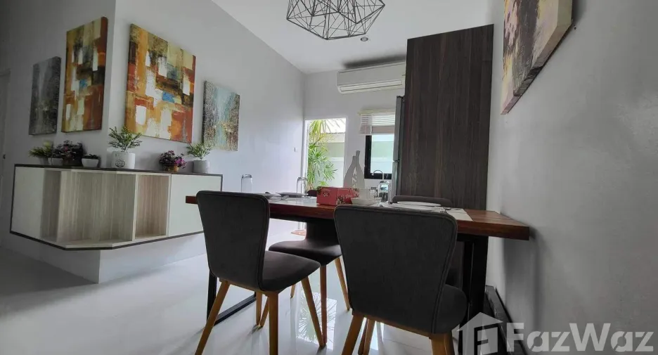 For sale 4 bedrooms house in Thalang, Phuket