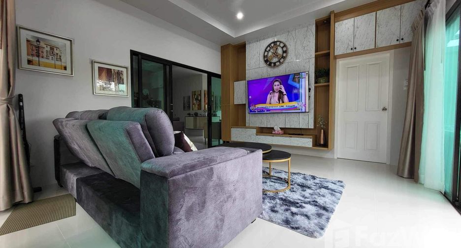 For sale 4 bedrooms house in Thalang, Phuket