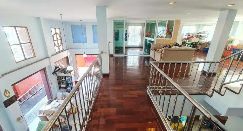 Casa en venta de 4 habitaciones en Chatuchak, Bangkok
