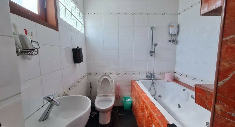 Casa en venta de 4 habitaciones en Chatuchak, Bangkok
