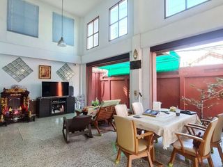 Casa en venta de 4 habitaciones en Chatuchak, Bangkok