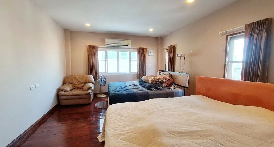 Casa en venta de 4 habitaciones en Chatuchak, Bangkok