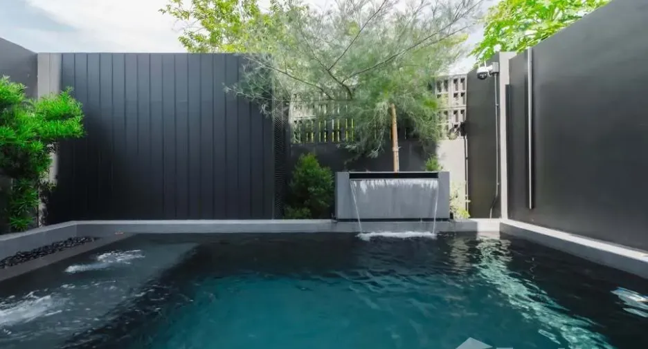 For rent 4 bedrooms villa in Thalang, Phuket