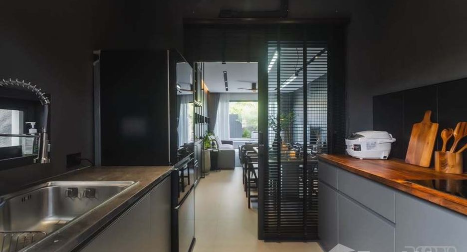 For rent 4 bedrooms villa in Thalang, Phuket