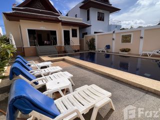 À louer 3 chambres villa à Mueang Phuket, Phuket