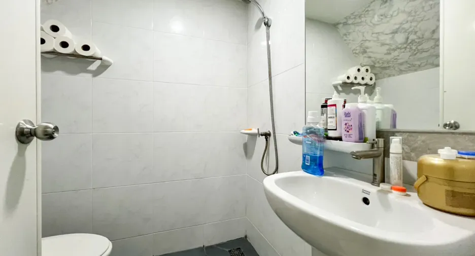 For sale 3 bedrooms townhouse in Nong Khaem, Bangkok