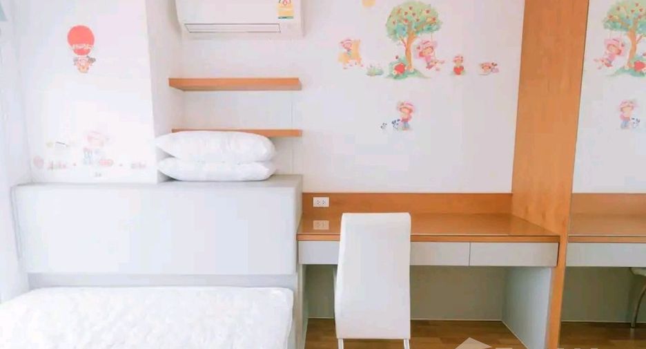 For sale and for rent 3 bedrooms condo in Yan Nawa, Bangkok
