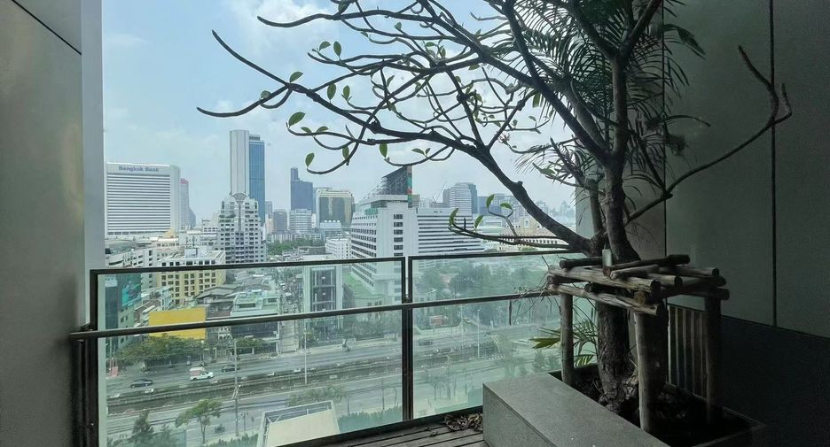 À vendre 2 chambres condo à Sathon, Bangkok