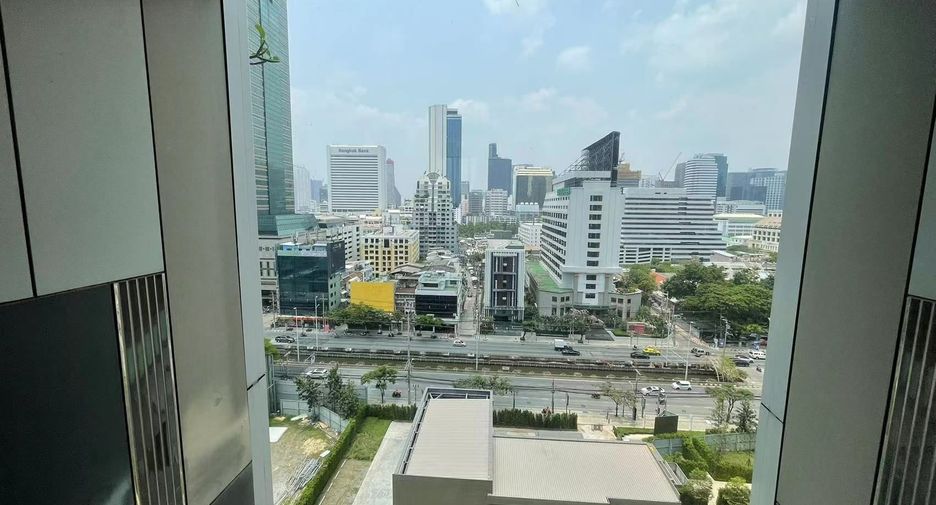 For sale 2 bedrooms condo in Sathon, Bangkok
