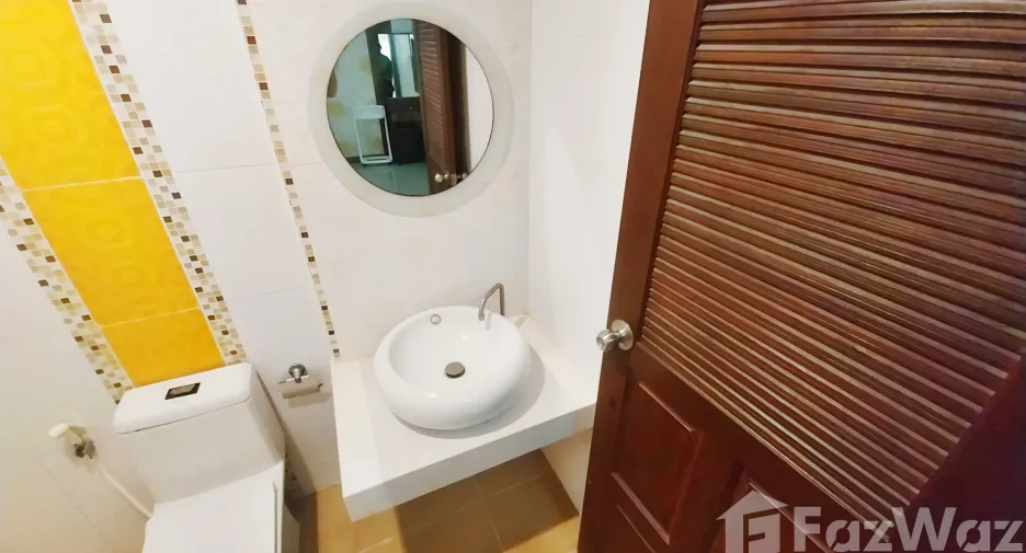 Продажа 2 спальни дом в Мыанг Районг, Районг