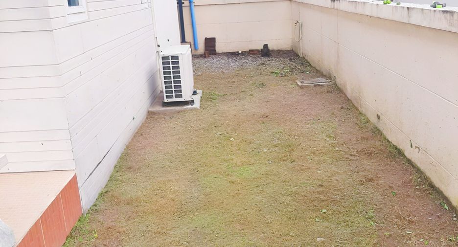 For sale 2 ベッドルーム house in Mueang Rayong, Rayong