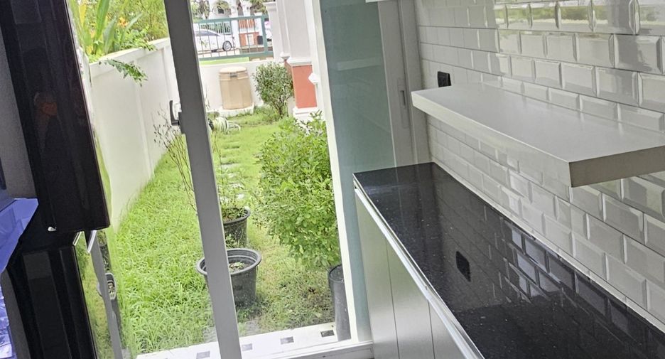 Casa en venta de 4 habitaciones en Mueang Phuket, Phuket