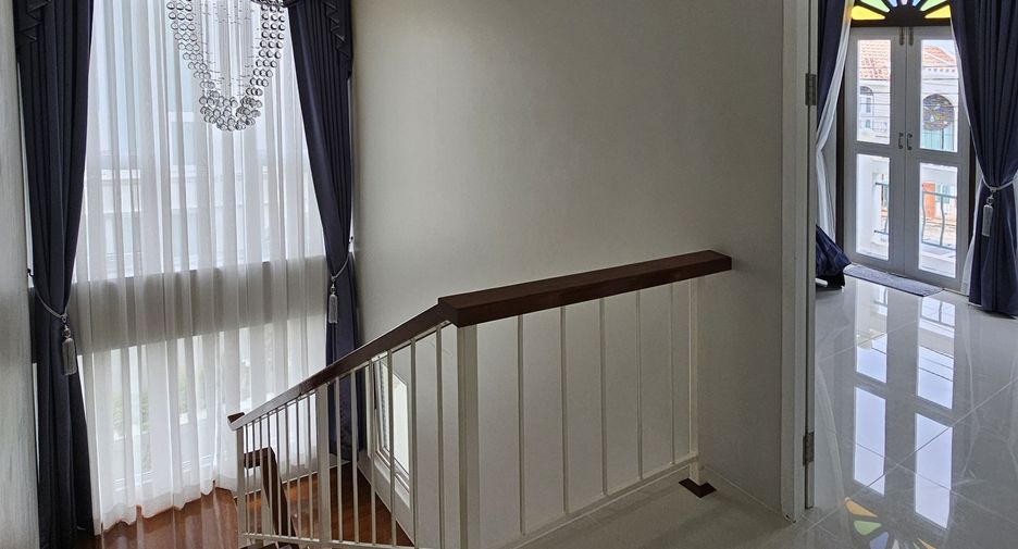 Casa en venta de 4 habitaciones en Mueang Phuket, Phuket
