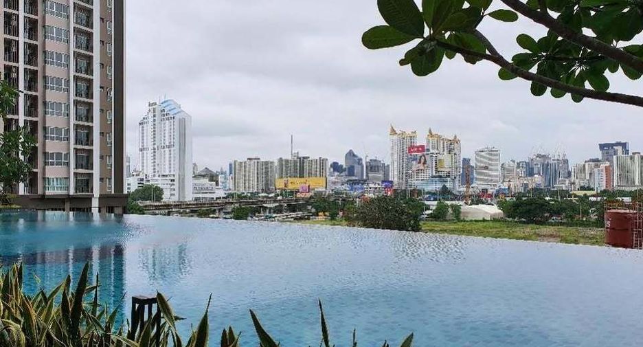 For sale studio condo in Huai Khwang, Bangkok