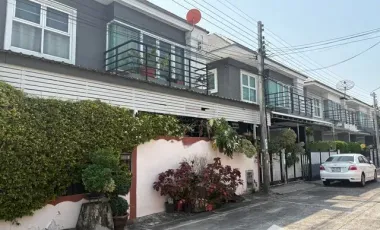 Reihenhaus zum Kauf mit 3 Zimmer in Bang Yai, Nonthaburi