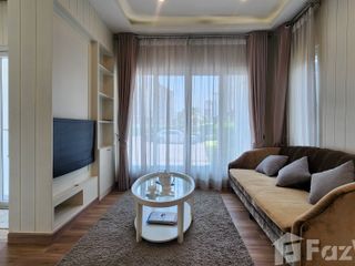 For sale 4 bedrooms townhouse in Khlong Sam Wa, Bangkok