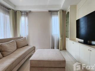 For sale 4 bedrooms townhouse in Khlong Sam Wa, Bangkok