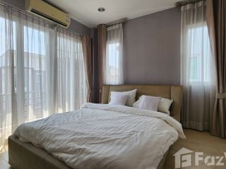 For sale 4 bedrooms townhouse in Khlong Sam Wa, Bangkok