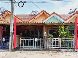 For sale 2 bedrooms townhouse in Pluak Daeng, Rayong