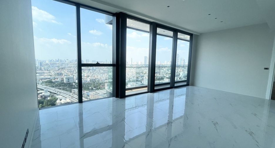 For sale and for rent 3 bedrooms condo in Bang Kho Laem, Bangkok