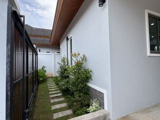 For rent 3 bedrooms villa in Mueang Phuket, Phuket