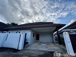 À louer 3 chambres villa à Mueang Phuket, Phuket