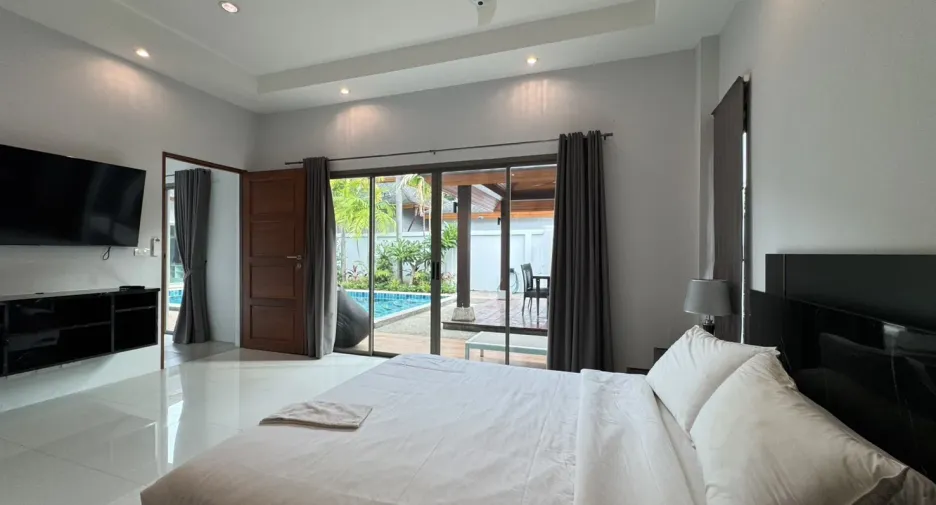 À louer 3 chambres villa à Mueang Phuket, Phuket