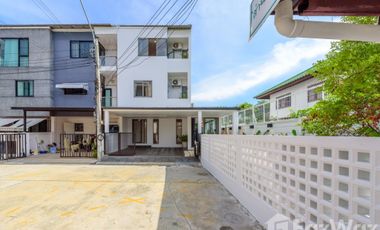 For sale and for rent 3 bedrooms townhouse in Mueang Samut Prakan, Samut Prakan