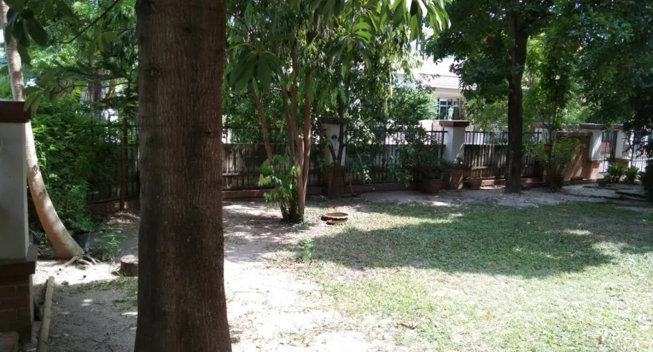 出售 3 卧室 独立屋 在 Sai Mai, 曼谷