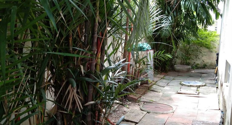 For sale 3 bedrooms house in Sai Mai, Bangkok