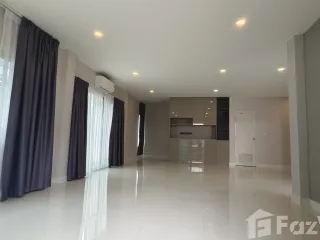 出售 和 出租 4 卧室 独立屋 在 Mueang Pathum Thani, Pathum Thani