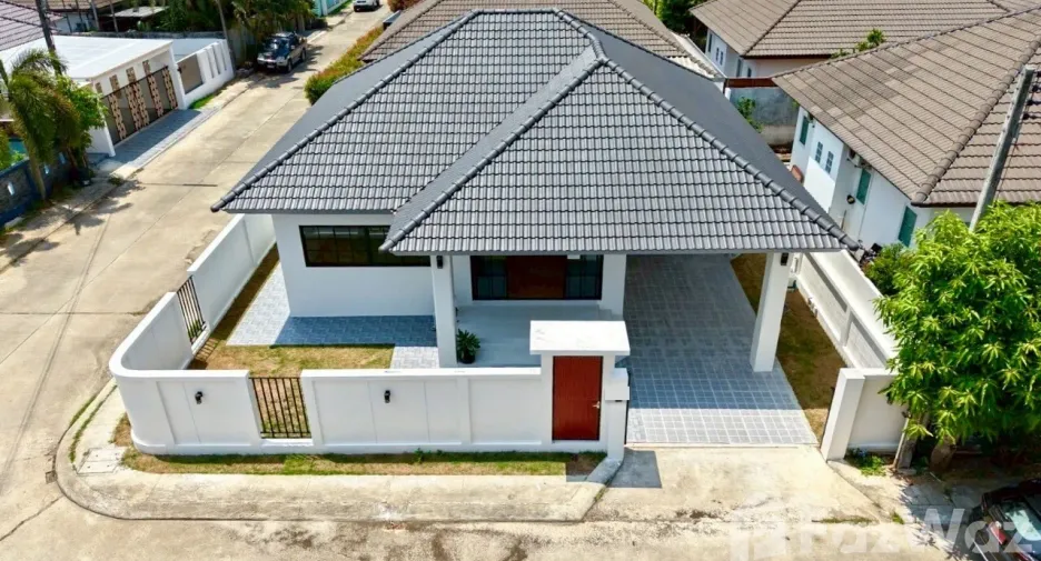 For sale 3 bedrooms house in Thalang, Phuket