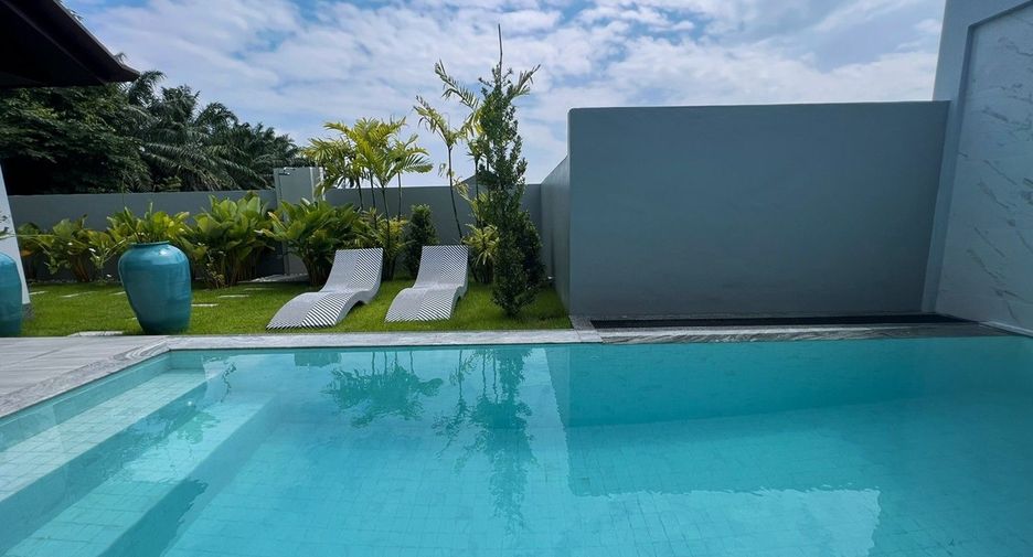 For rent 3 bedrooms villa in Thalang, Phuket
