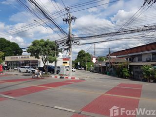 出售 土地 在 Bang Khen, 曼谷