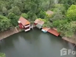 Villa en venta de 9 habitaciones en Klaeng, Rayong