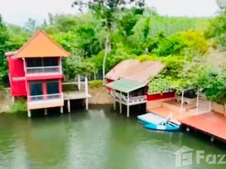 Villa en venta de 9 habitaciones en Klaeng, Rayong