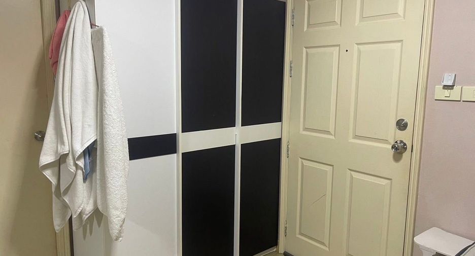 For sale studio condo in Suan Luang, Bangkok