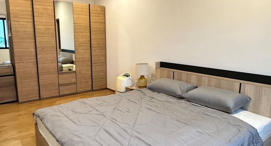 For rent 4 bedrooms house in Mueang Phuket, Phuket