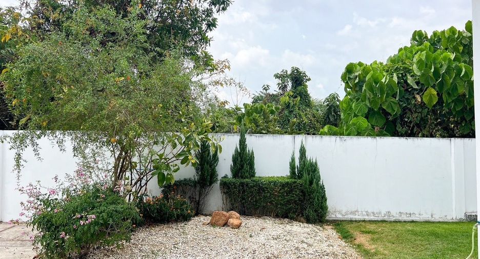 For rent 4 bedrooms house in Mueang Phuket, Phuket