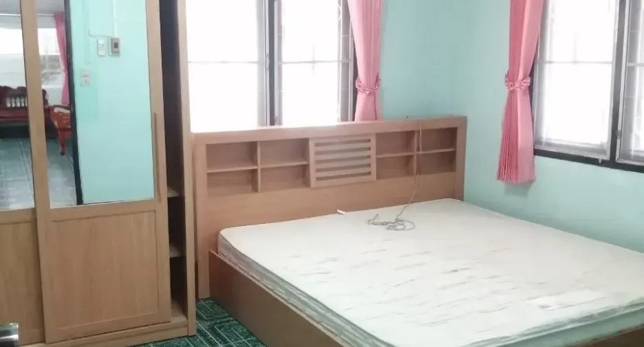 For sale 3 bedrooms house in Mueang Buriram, Buriram