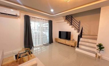 For rent 3 bedrooms townhouse in Mueang Phuket, Phuket