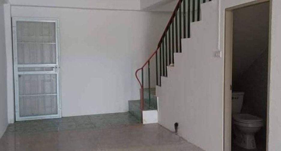For sale 2 bedrooms retail Space in Mueang Sakon Nakhon, Sakon Nakhon
