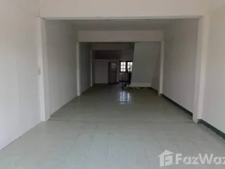 Продажа 2 спальни торговое помещение в Mueang Sakon Nakhon, Sakon Nakhon