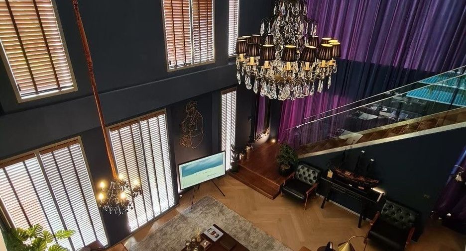 For sale 2 bedrooms condo in Watthana, Bangkok